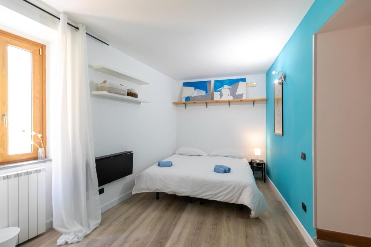 Colored House Until 7 People Above Sqplebiscito Наполи Екстериор снимка